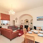 1 Hall * Sneaton